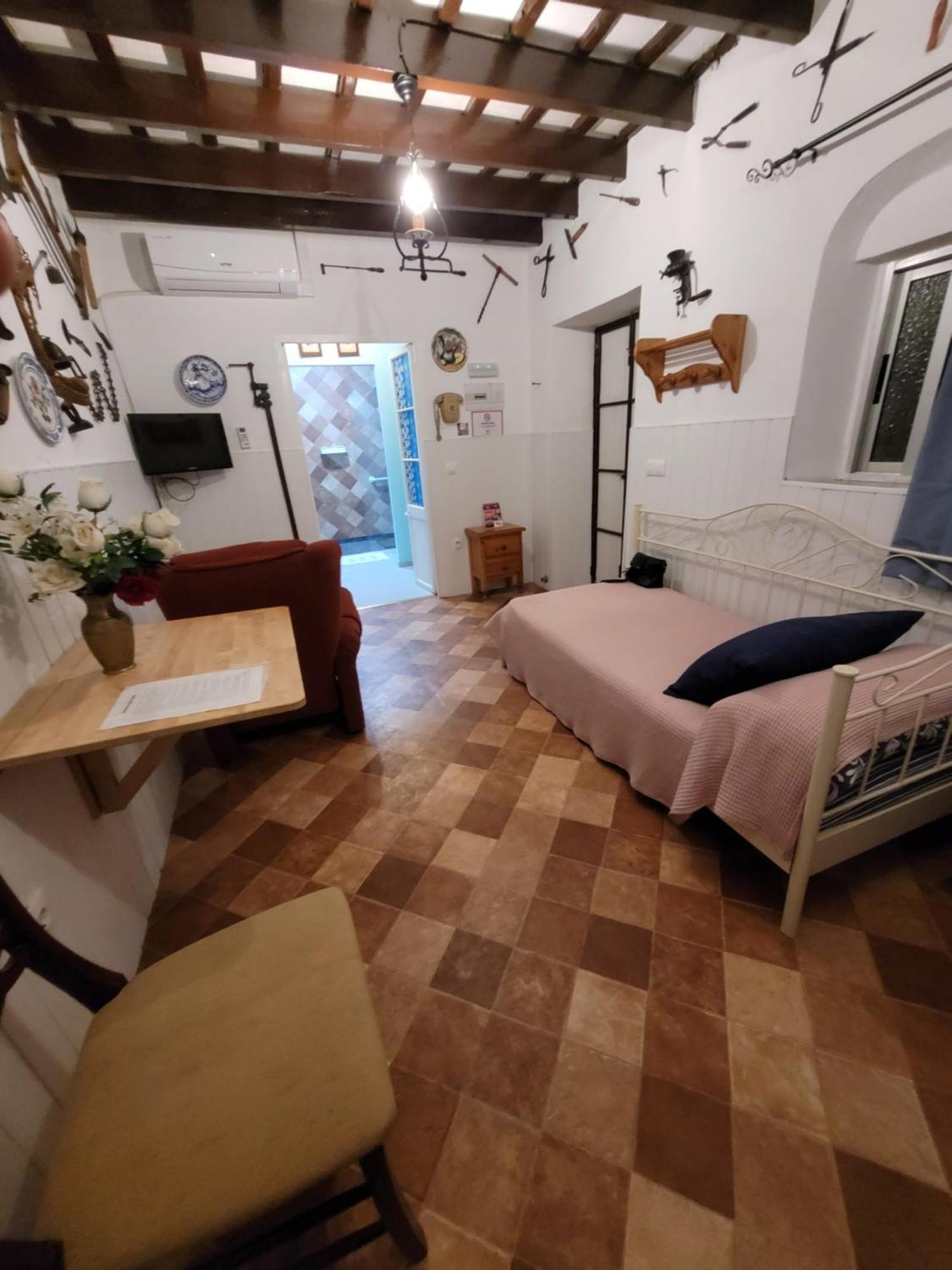 Casa Museo Jerez Centro Apartment เฮเรซ เด ลาฟรอนเตรา ห้อง รูปภาพ